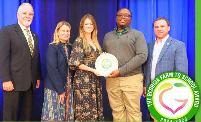 Bulloch Nutrition Services wins Georgia Farm to School Award