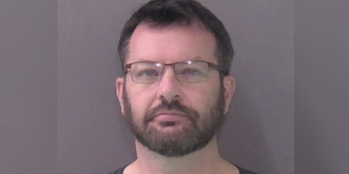 Former Tripler doctor accused of recording patients now in Texas county jail