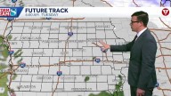 Des Moines weather: Very gusty winds overnight causing potential whiteout conditions