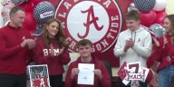 Dunlap’s Mack Sutter officially puts pen to paper as he signs to play for Alabama Football