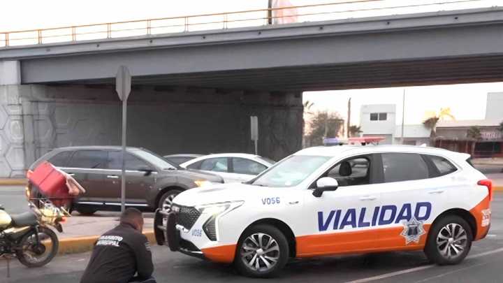 Mujer de la Tercera Edad Sufre Fractura al Ser Arrollada por Motociclista en Torreón