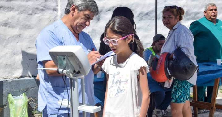 Día del Médico: por qué se celebra el 3 de diciembre y cuál es el legado de los grandes médicos argentinos