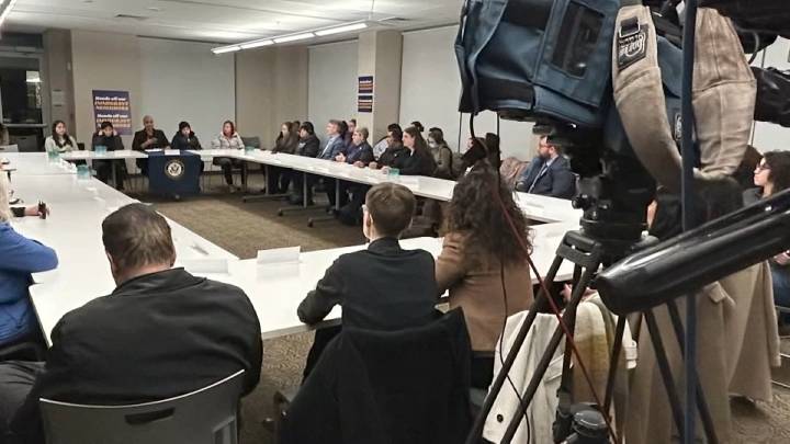 Boston car wash workers detained by ICE speak out at roundtable