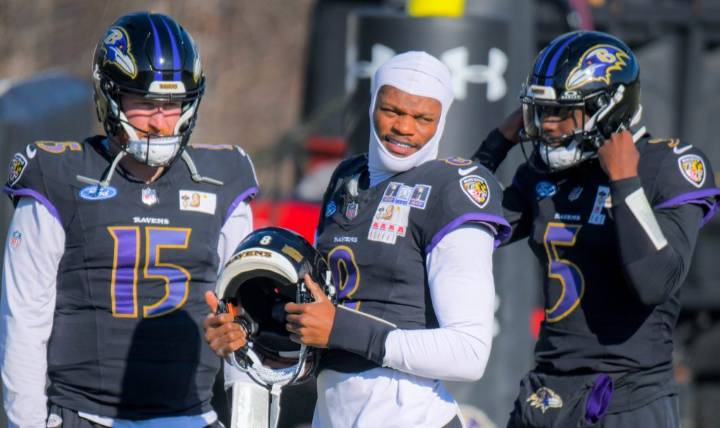 Ravens QB Lamar Jackson returns ahead of game vs. Steelers