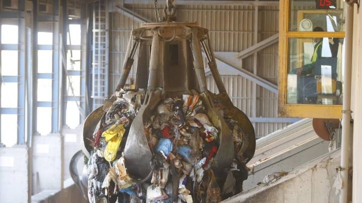 Los trabajadores del CTR advierten de un «fraude de ley» en las ayudas para basura