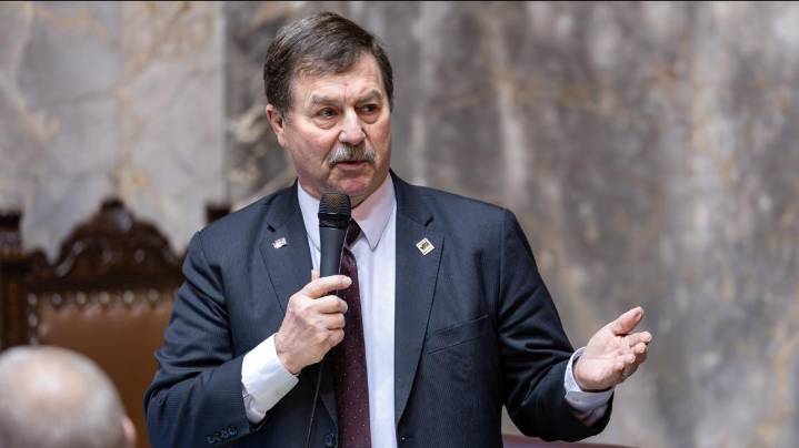 Washington senators propose bill aiming to make state release of serial rapists more difficult