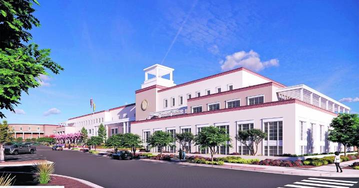 Historic board reverses course, approves demolition of downtown casitas