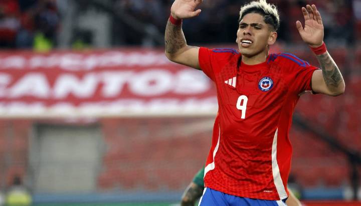 La Prensa Argentina cuestiona a Carlos Palacios tras eliminación de Boca