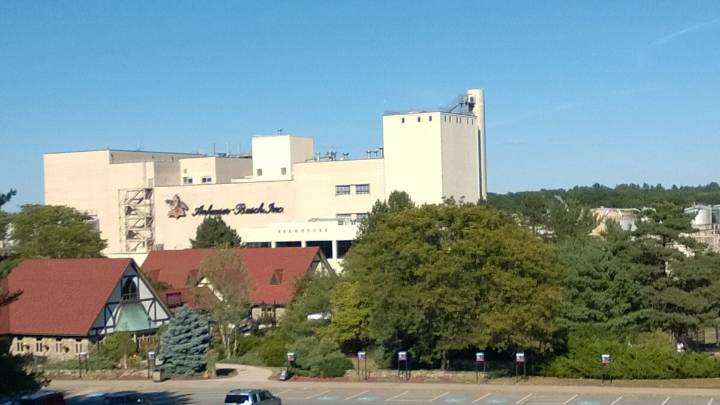 Anheuser-Busch to shutter its Merrimack brewery and offer relocation stipends to workers