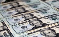 Dólar sigue cayendo por décima sesión consecutiva