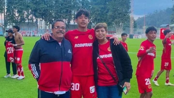 Gana el chihuahuense Gael Nieto campeonato de la Liga MX Sub-13 con los Diablos Rojos del Toluca