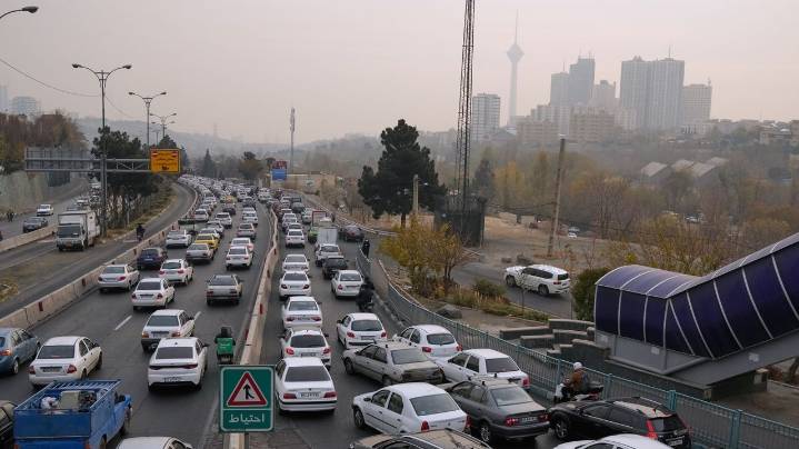 A second flight of Iranian deportees, carrying 55, has left the US, Iran says