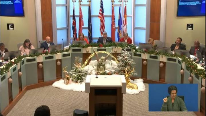 Metro Council approves proposed 2026 budget, districts to set aside money for departments