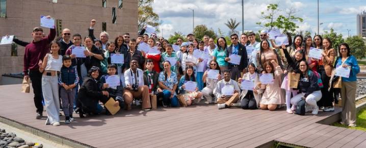 Colombia celebra a los ganadores del Concurso Nacional de Escritura: Historias de Paz 2025