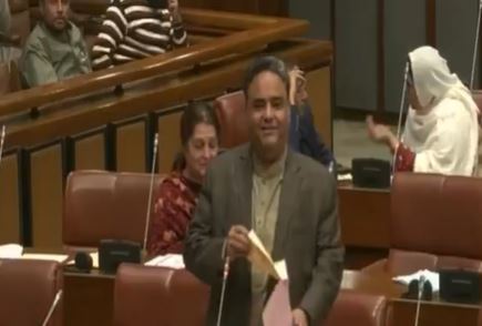 Watch: Hindu MP’s speech on conversions shakes Pakistan
