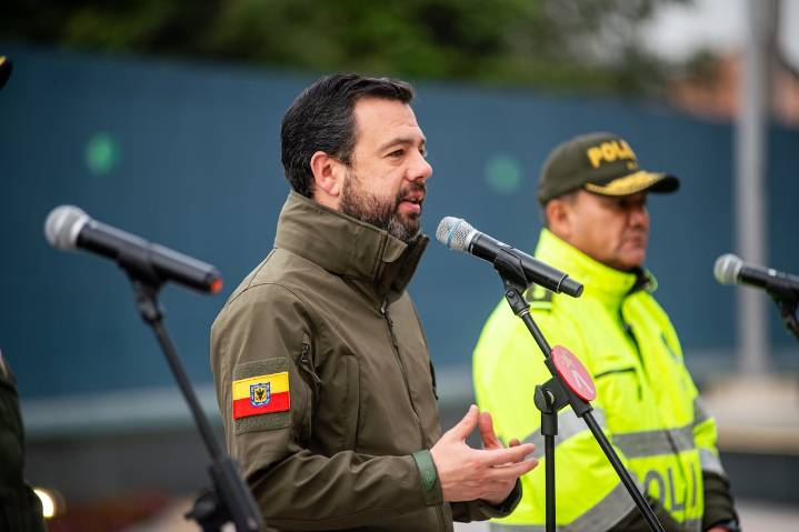 Galán se reunirá con el gobernador de Cundinamarca para discutir sobre el pico y placa regional los sábados en Bogotá