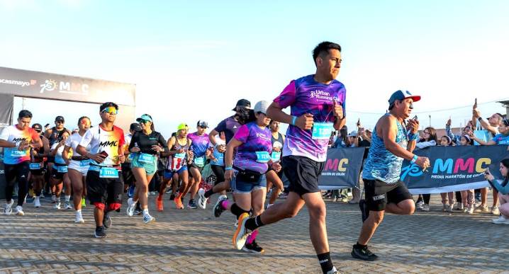 Piura: Carlos Acosta gana la Media Maratón Colán 2025
