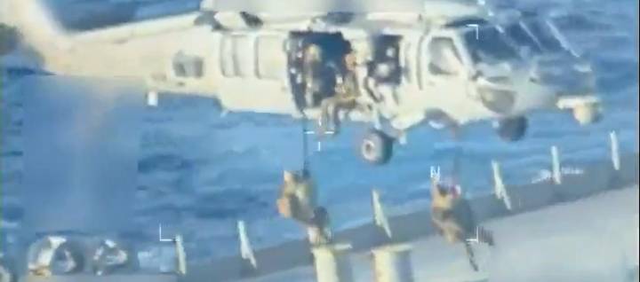 Primeras imágenes de la incautación de buque petrolero venezolano en el Caribe