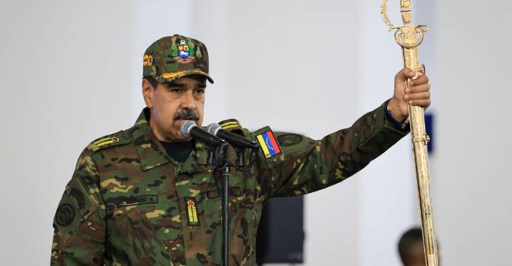Why is the US on the verge of war with Venezuela?
