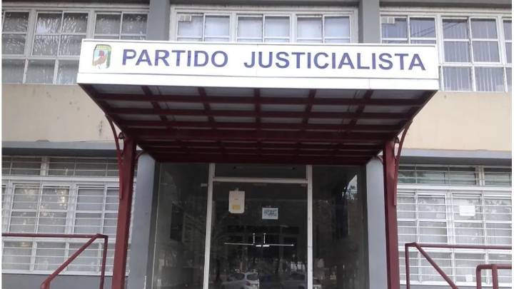 Pases de factura en el peronismo de Santa Fe antes de la reorganización de cara a 2027