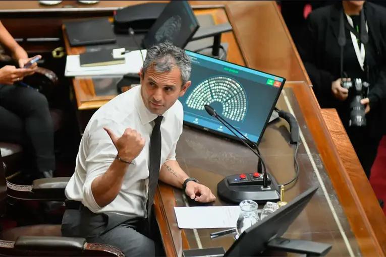 El oficialismo definió su agenda con doble sesión para aprobar Presupuesto 2026 y leyes clave