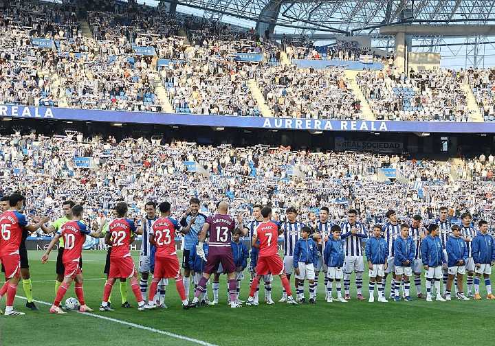 La Real propone una subida del 2,5% en los abonos: ¿Cuánto supondrá para cada socio?