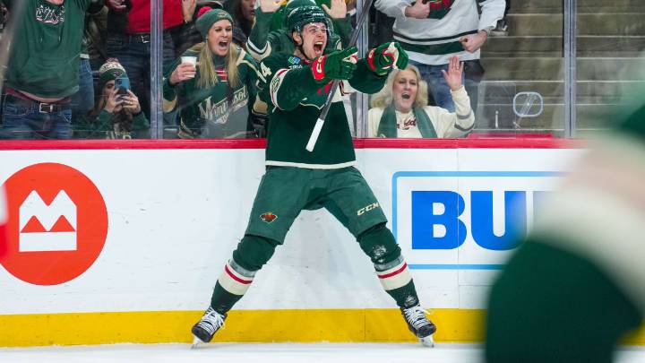 Eriksson Ek scores late, Wild recover against Senators