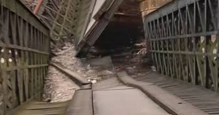 Viaduct collapses into River Spey as police tape off near 140