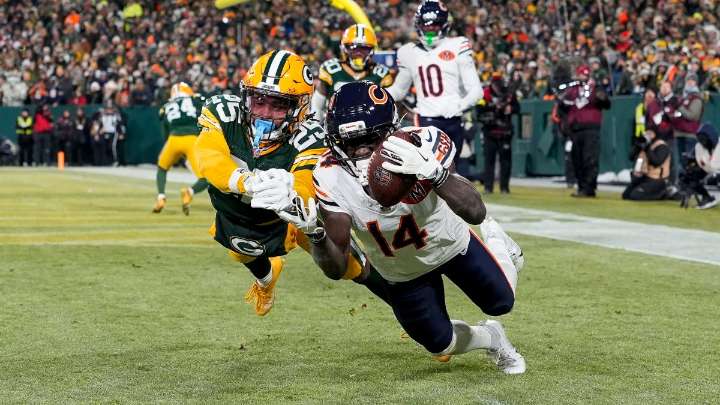 Packers lead NFC North after game-sealing interception over Bears – NBC Chicago