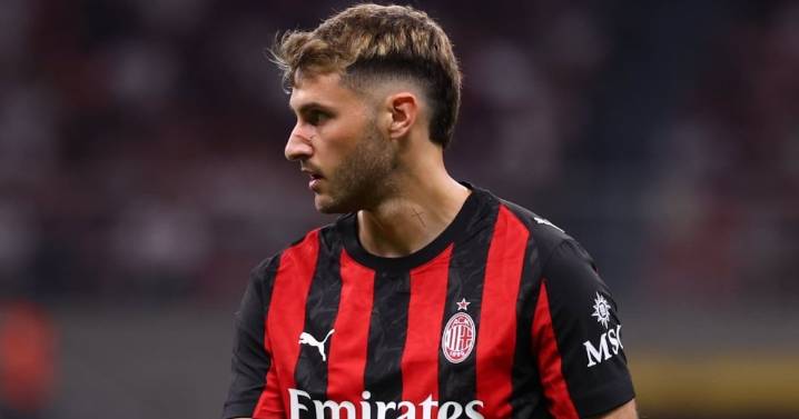 ¿Lesión o algo más? Santiago Giménez envuelto en una polémica que amenaza su futuro en el Milan