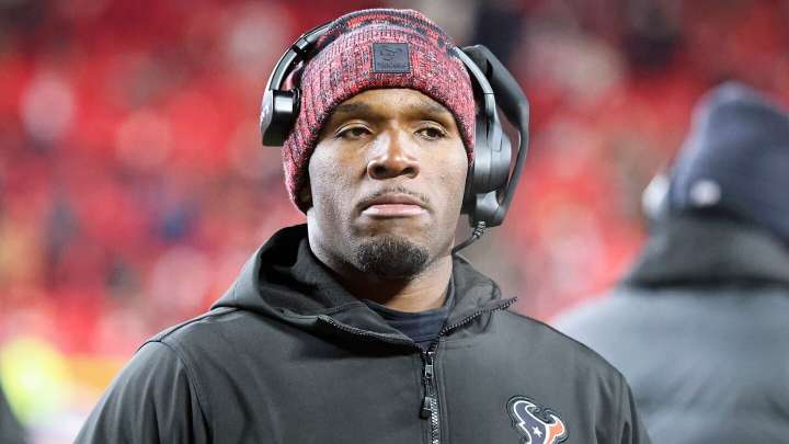 PFT Power Rankings: HOU, rises, SEA stands tall