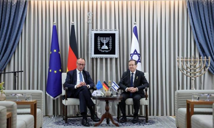 Merz cierra filas con Israel desde Jerusalén: “Estén seguros de que estamos de su lado”