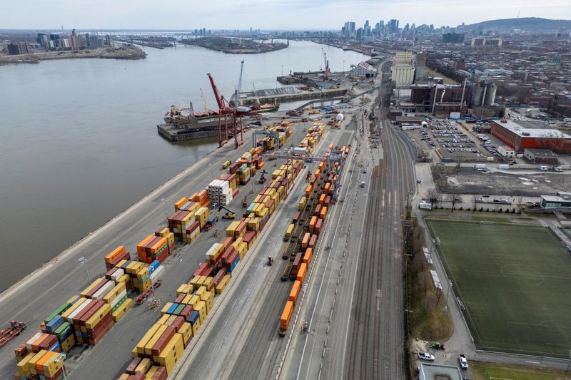 Canada posts a trade surplus in September beating expectations of a deficit