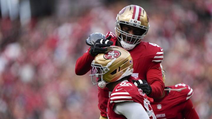 49ers rolling, with 14-3 lead on Titans