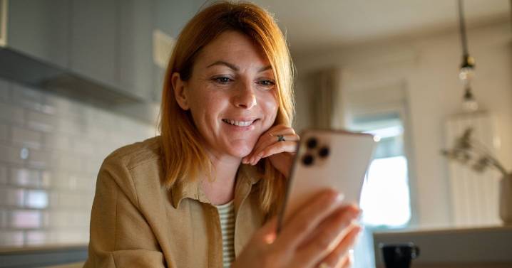 HMRC alert as thousands owed 'around £2,200'