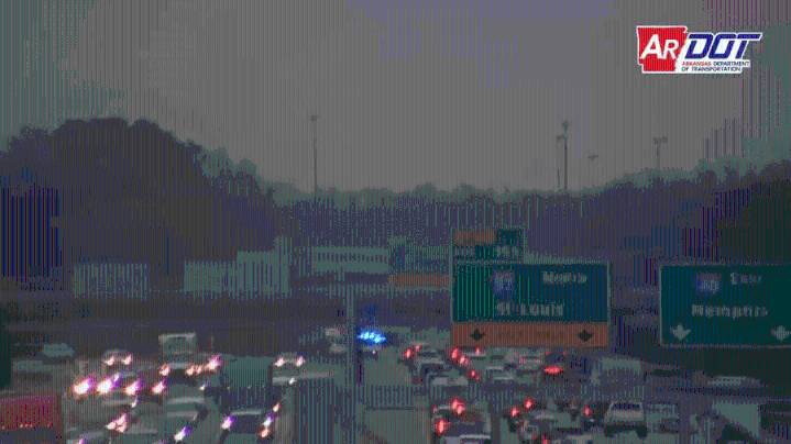 Crash on Interstate 40 slowing Friday afternoon traffic in North Little Rock