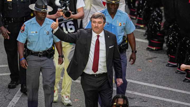 Signing day tracker — Georgia football lines up 2026 recruiting class