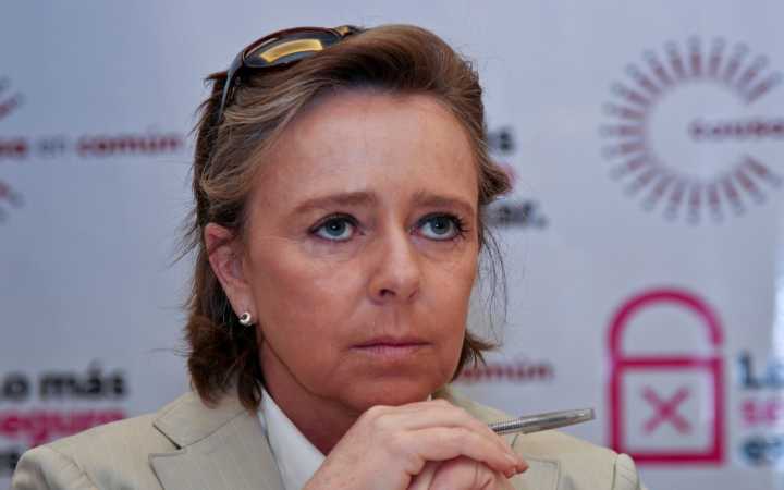 FGR analiza indagatoria a María Amparo Casar; niega que haya sesgo o consigna