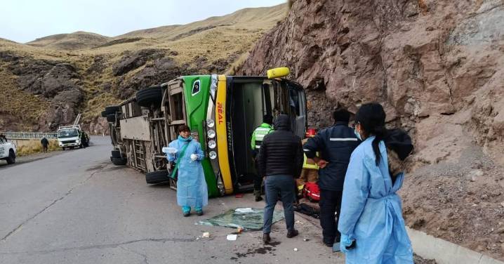 Tragedia en vía Arequipa - Cusco: 7 fallecidos y más de 30 heridos por volcadura de bus