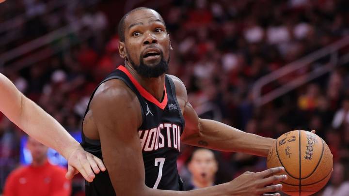 Rockets' Kevin Durant eighth ever to reach 31,000 points