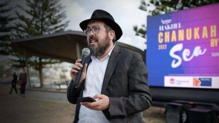Holocaust survivor, Rabbi among 11 victims killed in Bondi beach shooting