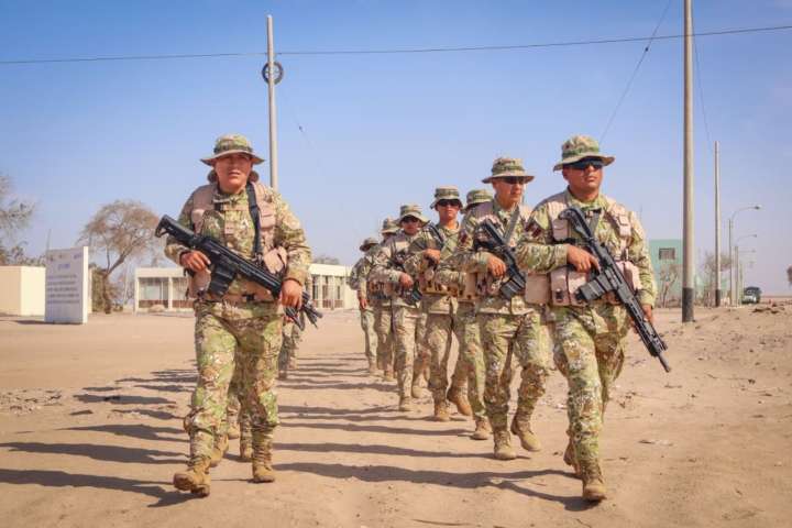Tacna: Ejército del Perú refuerza vigilancia en pasos no habilitados de frontera con Chile