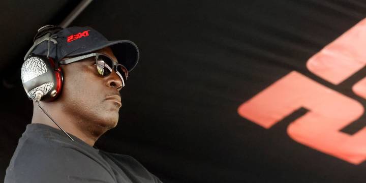 NASCAR settles federal antitrust case filed by 2 of its teams, one owned by NBA great Michael Jordan