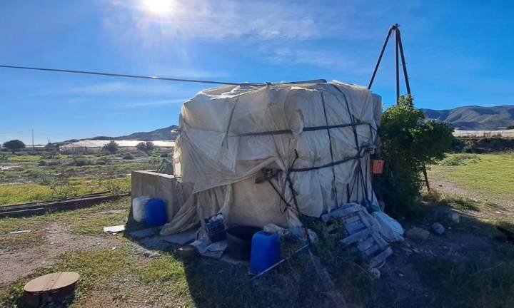 Detectan personas viviendo en condiciones infrahumanas en Marchena y chabolas en Ramonete
