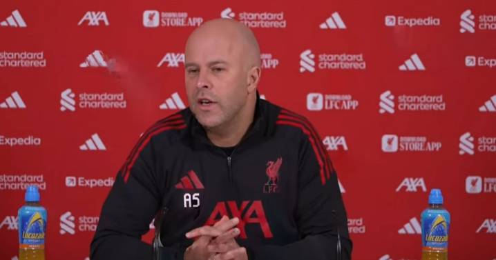 Arne Slot confirms face-to-face Mohamed Salah talks and Liverpool exit stance