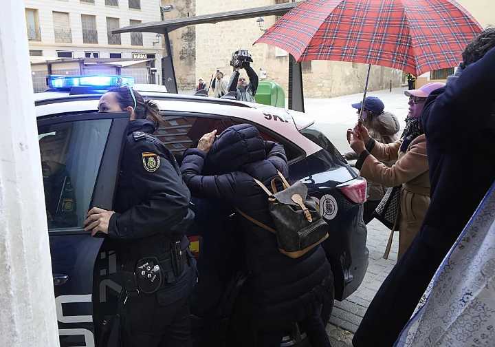 La madre de la niña de 4 años salvó la vida de su hija al no hacer caso al anestesista y llevarla al hospital