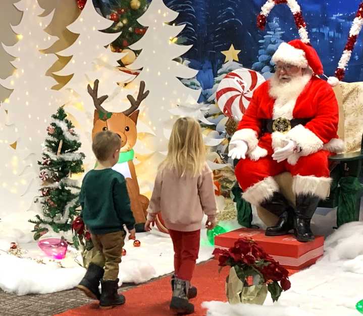 Seven Hills North Pole Adventure pivots from holiday parade, adds classic department store displays