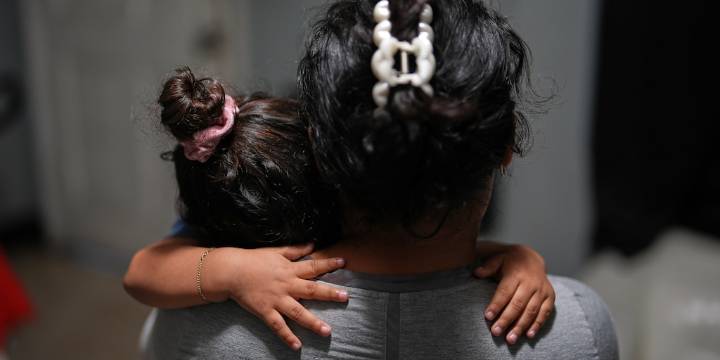 Golpe para miles de colombianos: EE. UU. pone fin al programa de reunificación familiar y endurece las medidas para permisos humanitarios