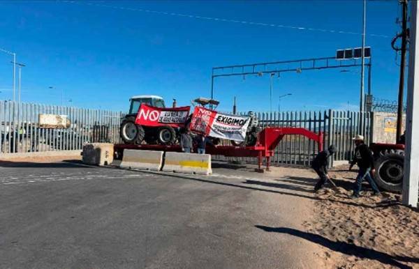 Video.- “Es catastrófico”, bloqueos congelan el comercio en la frontera