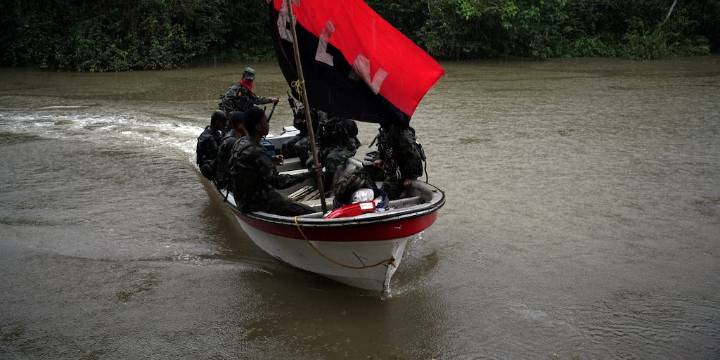 ELN anunció paro armado de 72 horas en Colombia como protesta contra una posible intervención de Estados Unidos